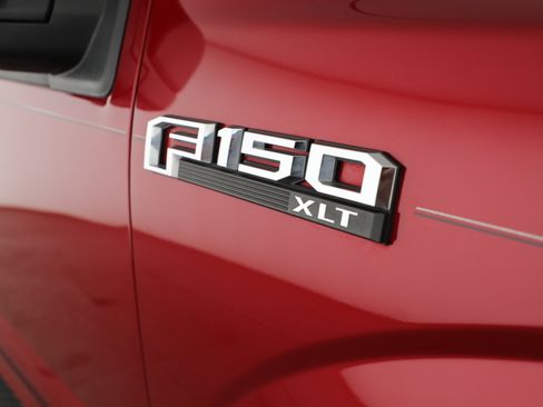 Certified 2020 Ford F150 XLT w/ Equipment Group 302A Luxury RWD image 5