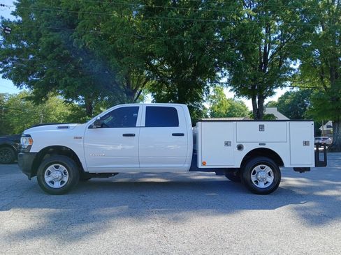 Used 2019 RAM 2500 Tradesman AWD/4WD image 1