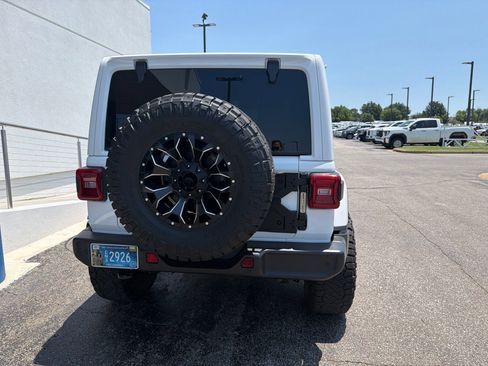 Used 2026 Jeep Wrangler Unlimited Sahara AWD/4WD image 7
