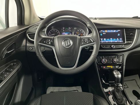 Used 2021 Buick Encore Preferred w/ Safety Package image 14