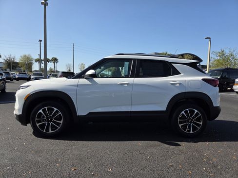 New 2026 Chevrolet TrailBlazer LT w/ Convenience Package image 3