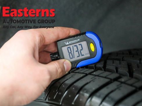 Used 2023 Chevrolet Suburban Premier image 35