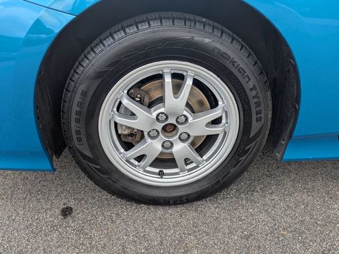 Used 2020 Toyota Prius Prime LE FWD image 12