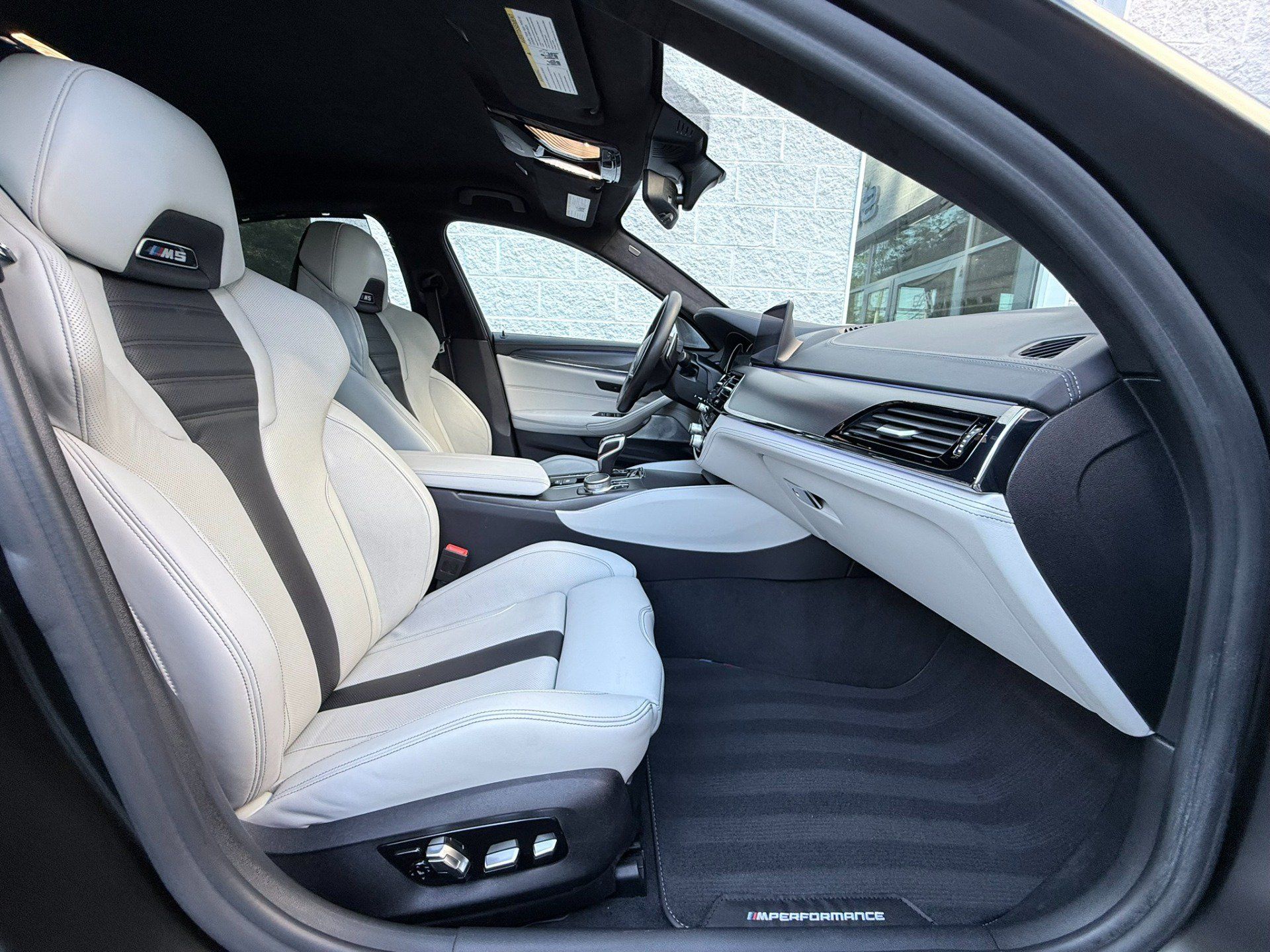 Used 2019 BMW M5 w/ Executive Package AWD/4WD image 41
