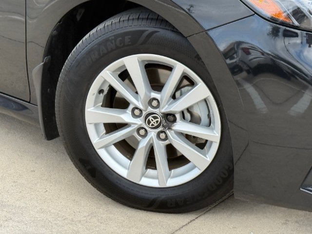 Used 2026 Toyota Camry LE w/ Convenience Package FWD image 6