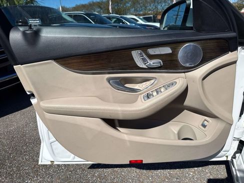 Used 2021 Mercedes-Benz C 300 Sedan w/ Premium Package image 19