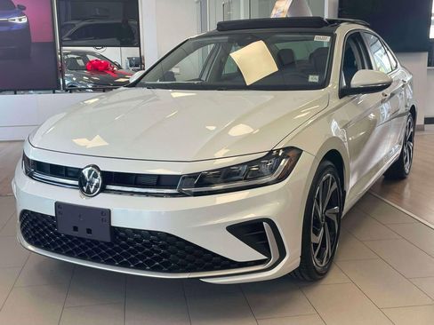 New 2026 Volkswagen Jetta SEL FWD image 4