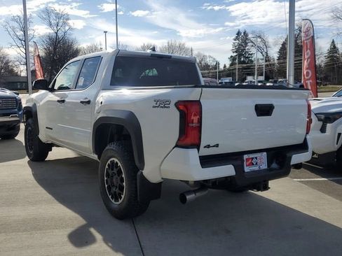 New 2026 Toyota Tacoma TRD Off-Road image 3