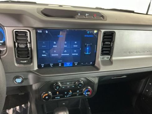 Used 2026 Ford Bronco 2-Door AWD/4WD image 18