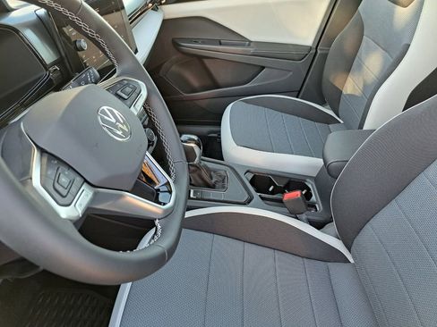 New 2026 Volkswagen Taos S image 18