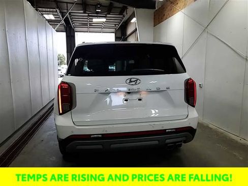 Used 2025 Hyundai Palisade SEL image 17