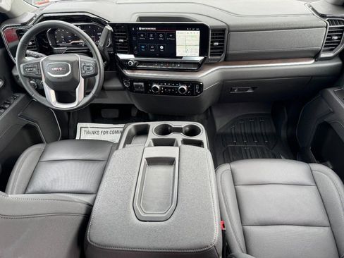 Certified 2025 GMC Sierra 2500 SLT AWD/4WD image 11