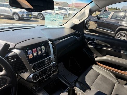 Used 2016 Chevrolet Suburban LT AWD/4WD image 14