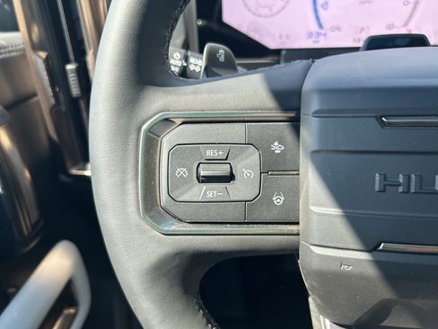 Used 2024 GMC Hummer EV 3X w/ Omega Edition AWD/4WD image 16