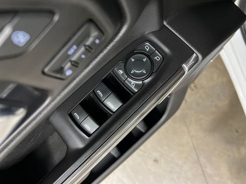 Certified 2021 GMC Sierra 1500 AT4 w/ AT4 Value Package image 17