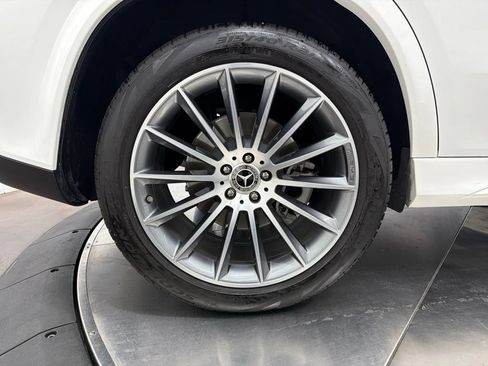 Used 2024 Mercedes-Benz GLE 350 4MATIC image 11