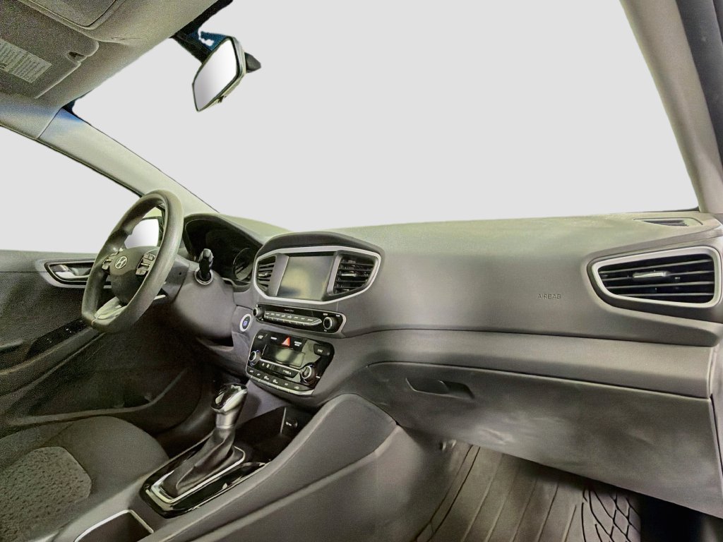 Used 2018 Hyundai Ioniq Blue FWD image 29