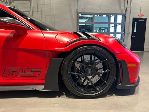 Used 2024 Porsche 911 GT3 RS RWD image 11