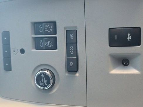 Used 2020 Chevrolet Tahoe Premier w/ Premier Plus Edition image 31