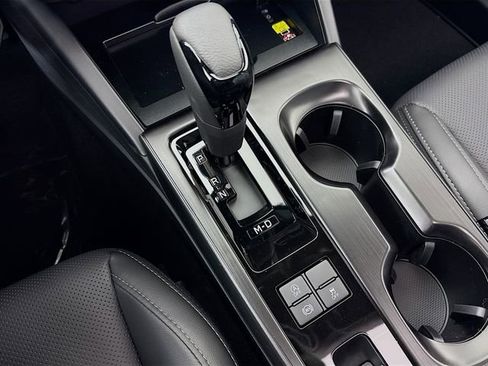 New 2026 Subaru Outback Limited image 17