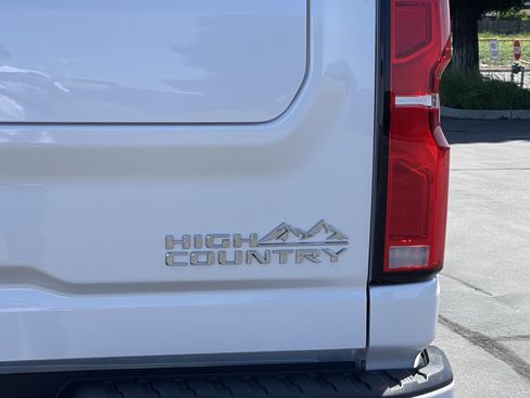 New 2025 Chevrolet Silverado 2500 High Country w/ Technology Package image 8