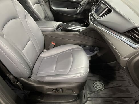 Used 2023 Buick Enclave Essence w/ Sport Touring Edition image 14