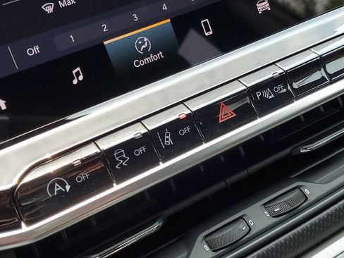New 2026 Jeep Compass Trailhawk AWD/4WD image 16