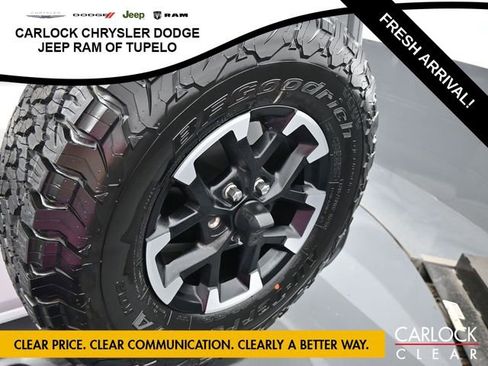 Used 2025 Jeep Wrangler Unlimited Rubicon 4xe w/ Convenience Group image 33