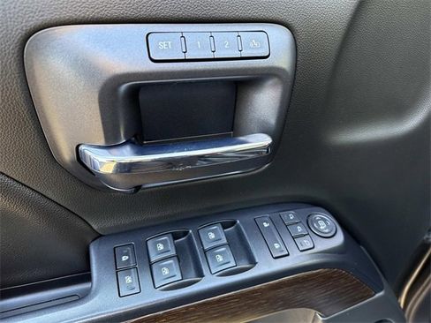 Used 2018 GMC Sierra 1500 Denali image 17