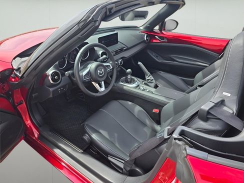 Used 2025 MAZDA MX-5 Miata Grand Touring w/ Weather Package image 20