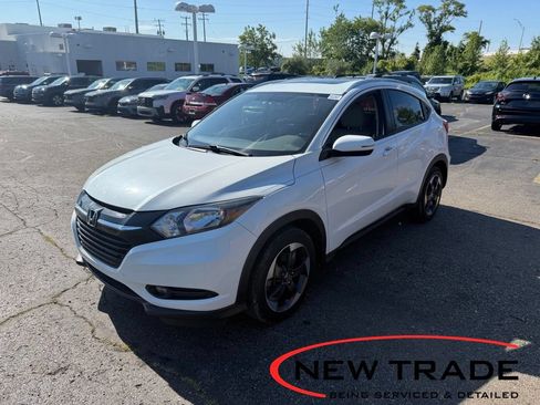 Used 2018 Honda HR-V EX-L image 1
