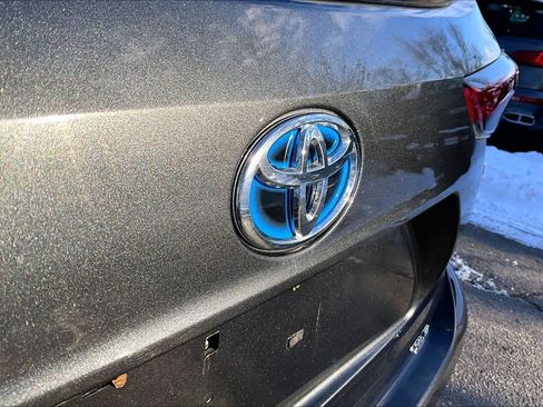 Certified 2021 Toyota Highlander XLE image 30