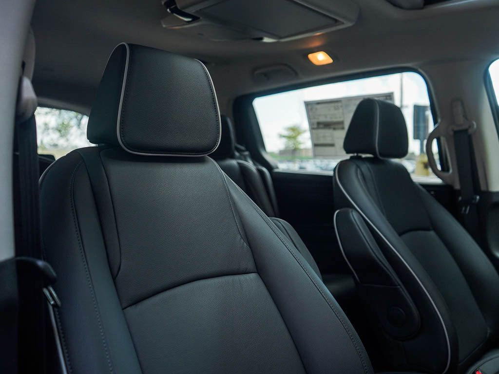 New 2027 Honda Odyssey Touring image 12