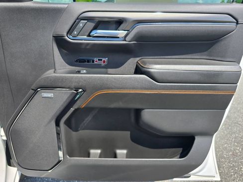 Certified 2023 GMC Sierra 1500 AT4 w/ Technology Package AWD/4WD image 47