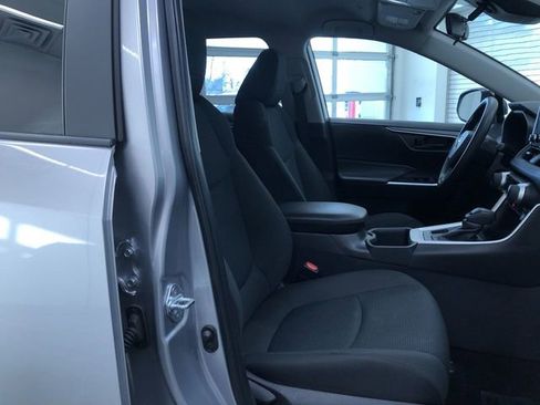 Certified 2025 Toyota RAV4 LE image 22