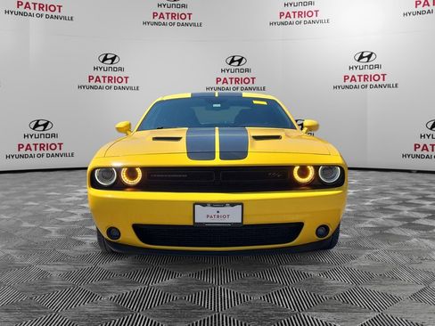 Used 2017 Dodge Challenger R/T w/ Blacktop Package RWD image 8