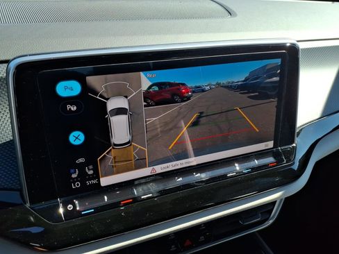 New 2026 Volkswagen Atlas Cross Sport SEL Premium R-Line image 20