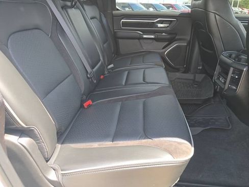 Used 2024 RAM 1500 Laramie AWD/4WD image 37