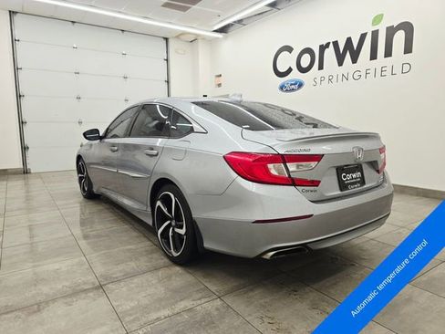 Used 2018 Honda Accord Sport image 3