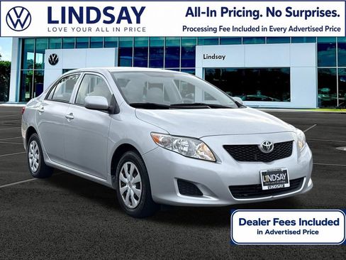 Used 2010 Toyota Corolla FWD image 1