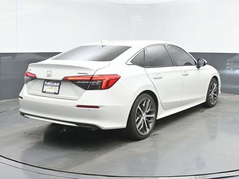 Used 2023 Honda Civic Touring image 14