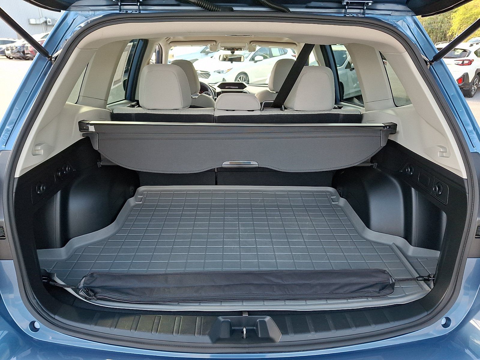 Used 2021 Subaru Forester Premium AWD/4WD image 30