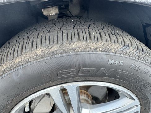 Used 2020 Mercedes-Benz GLC 300 4MATIC image 12