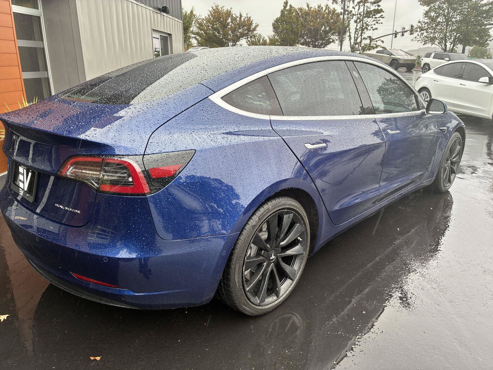 Used 2019 Tesla Model 3 Long Range AWD/4WD image 6