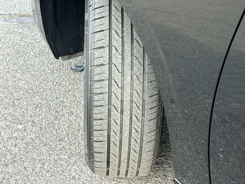 Used 2024 Nissan Sentra SV image 7