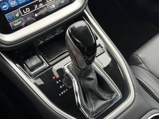 Used 2025 Subaru Outback Touring XT AWD/4WD image 26
