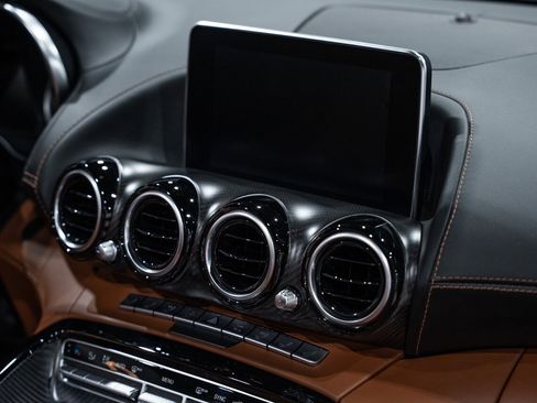 Used 2018 Mercedes-Benz AMG GT C image 60
