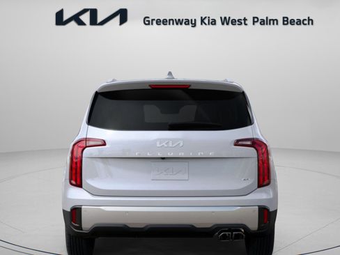 New 2025 Kia Telluride S image 7
