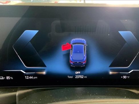 Used 2023 BMW i4 eDrive35 w/ Premium Package RWD image 9