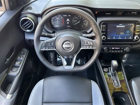 Used 2024 Nissan Kicks SR w/ SR Premium Package image 16